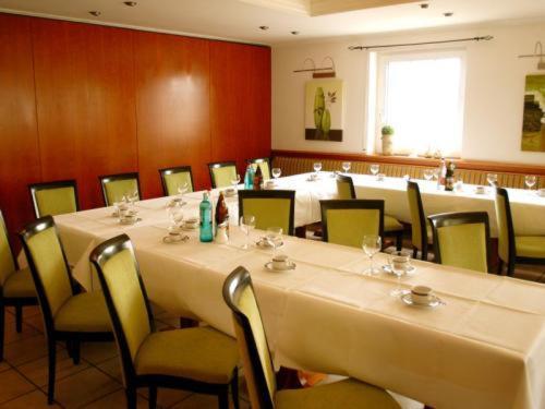 Hotel Sterkel Рёдермарк Экстерьер фото