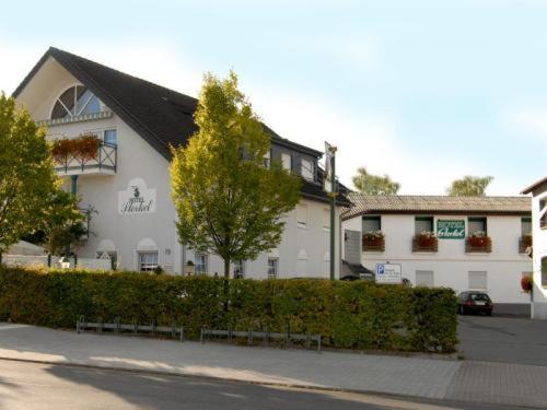 Hotel Sterkel Рёдермарк Экстерьер фото