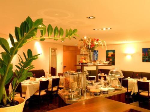Hotel Sterkel Рёдермарк Экстерьер фото